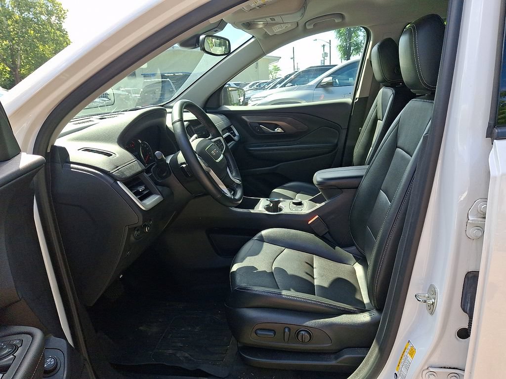 2023 GMC Terrain SLT - Photo 13