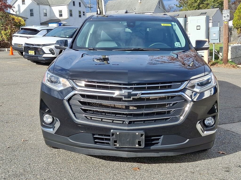 Used 2021 Chevrolet Traverse LT Leather SUV