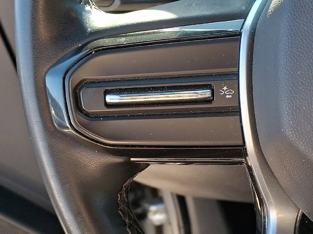 2024 Chevrolet Colorado LT - Photo 20