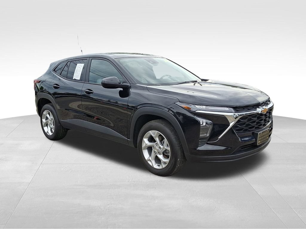 2025 Chevrolet Trax SUV 