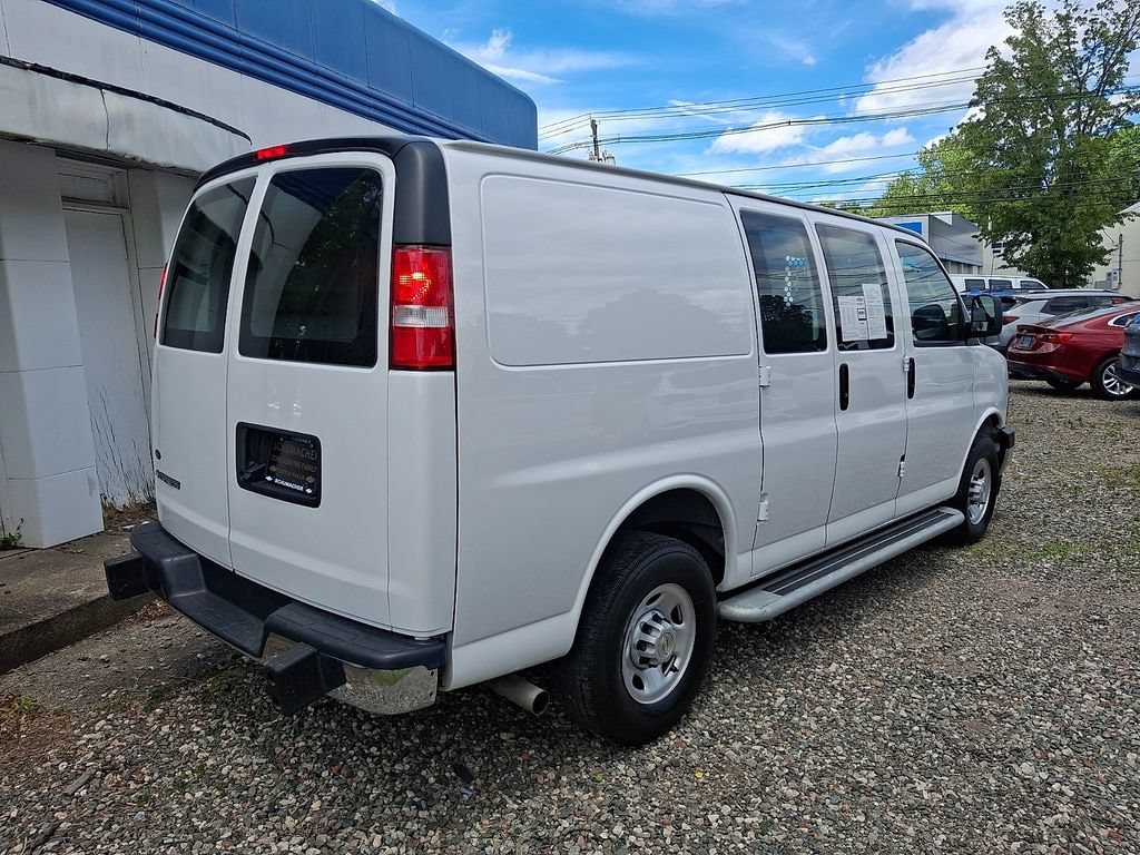 2024 Chevrolet Express Cargo Work Van - Photo 8