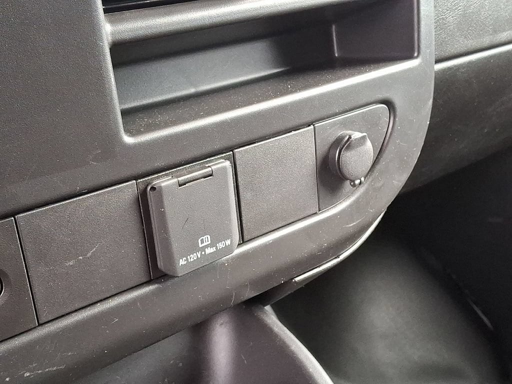 2025 Chevrolet Express Cargo Work Van - Photo 23