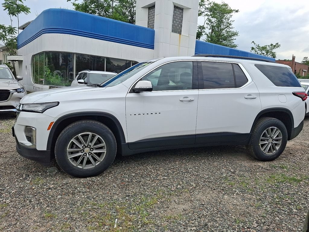 Used 2023 Chevrolet Traverse LT Leather SUV