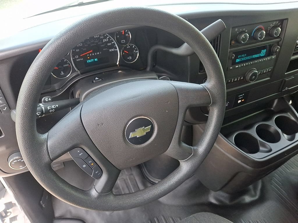 2024 Chevrolet Express Cargo Work Van - Photo 12