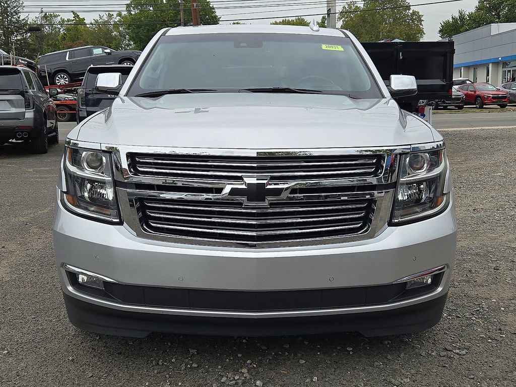 2019 Chevrolet Tahoe Premier photo 2
