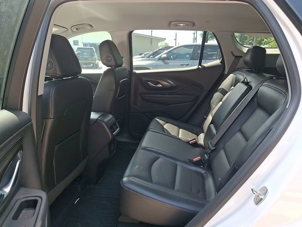 2023 GMC Terrain SLT - Photo 10