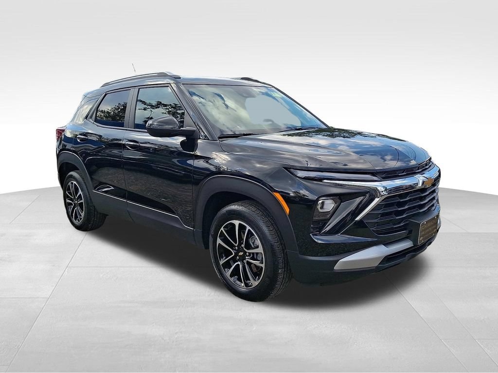 Used 2024 Chevrolet Trailblazer LT SUV