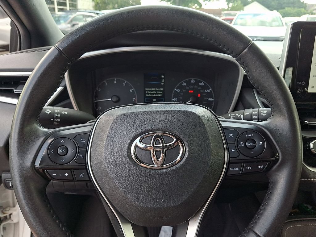 2023 Toyota Corolla Hatchback SE - Photo 12