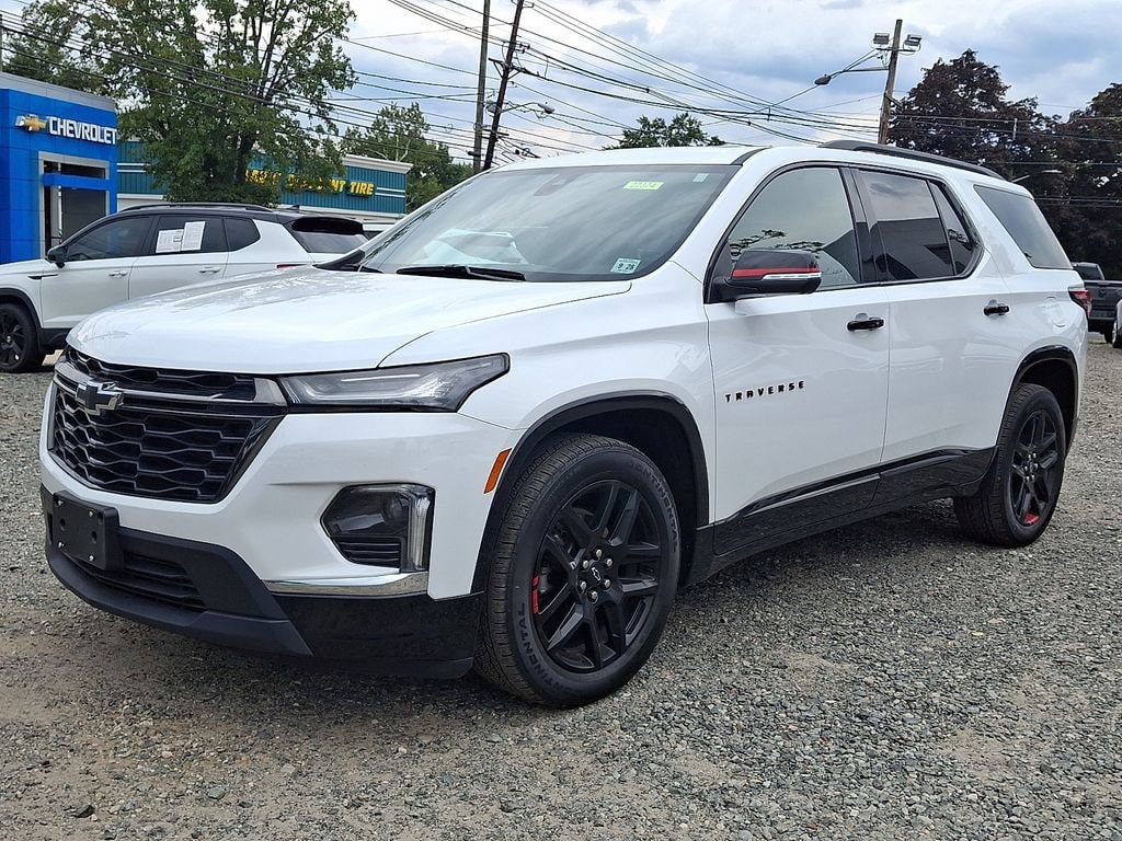 Used 2023 Chevrolet Traverse Premier SUV