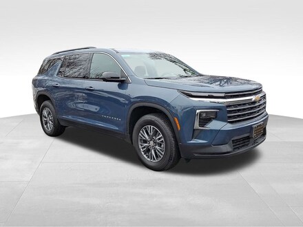 2026 Chevrolet Traverse LT SUV