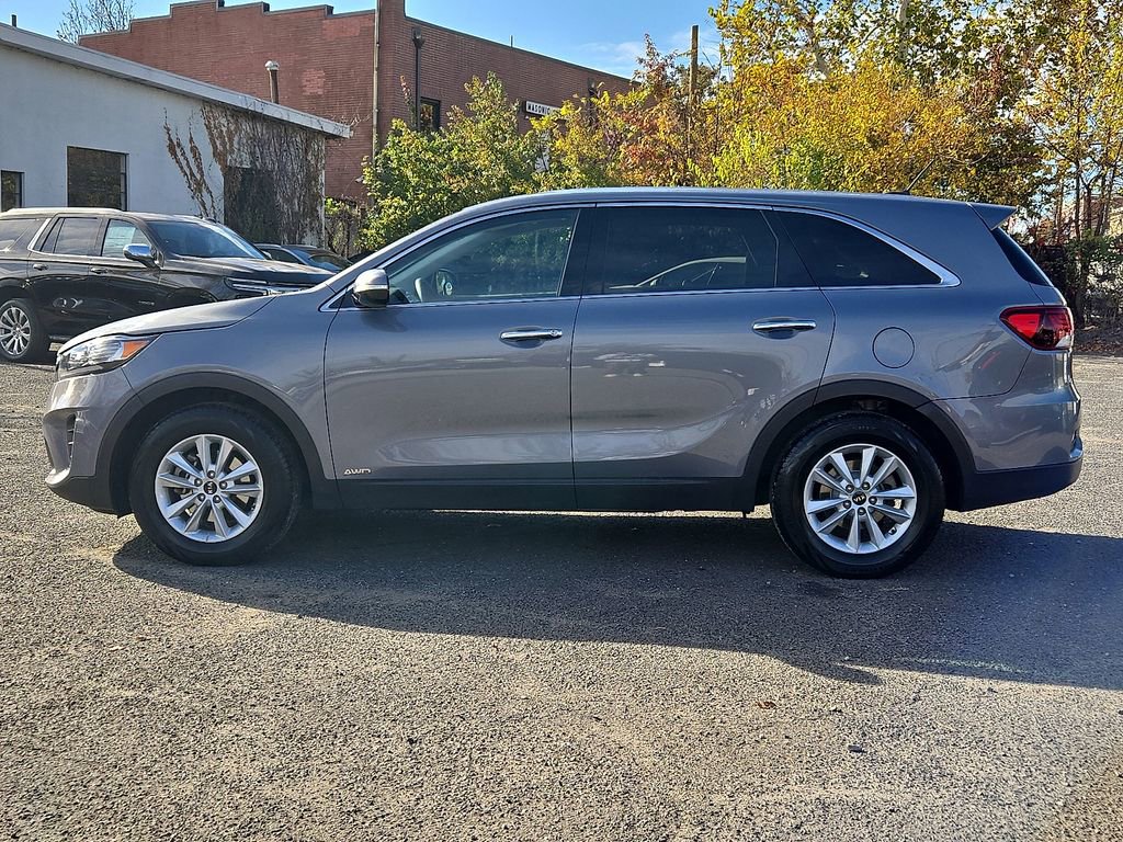 2020 Kia Sorento LX photo 4