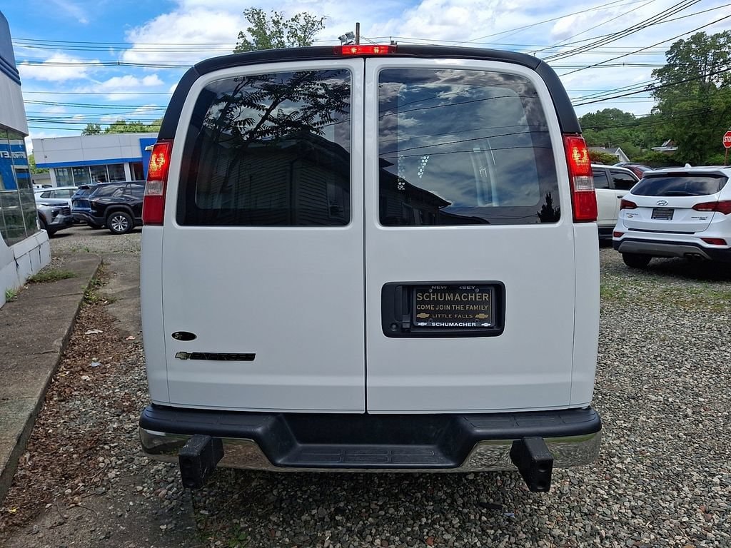 2024 Chevrolet Express Cargo Work Van - Photo 7
