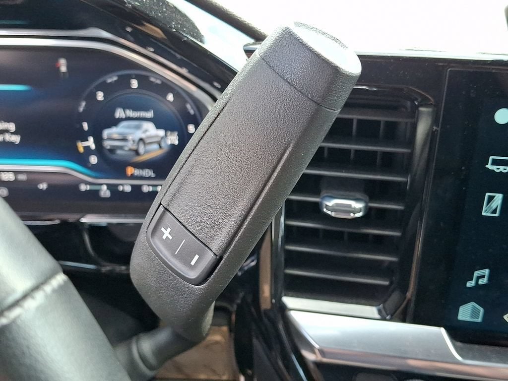 2023 Chevrolet Silverado 1500 LT - Photo 14