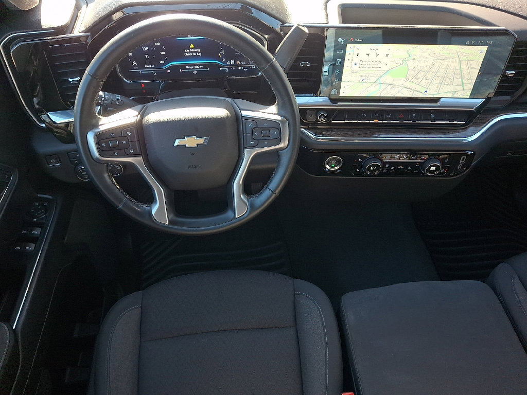 2024 Chevrolet Silverado 1500 LT - Photo 10