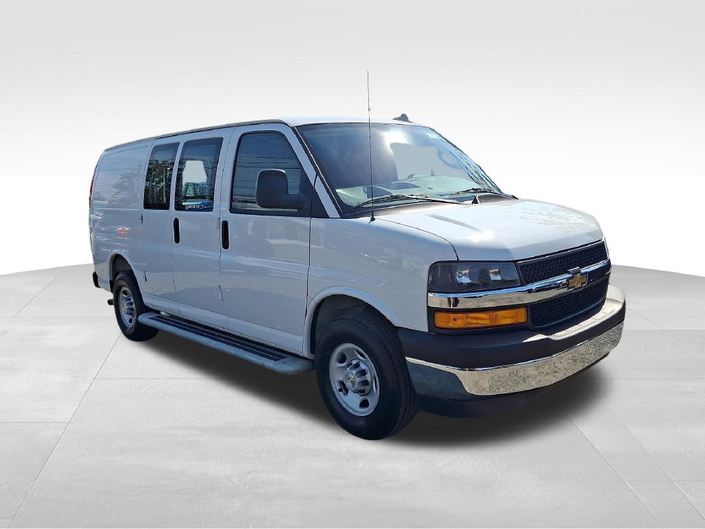 2025 Chevrolet Express Cargo
