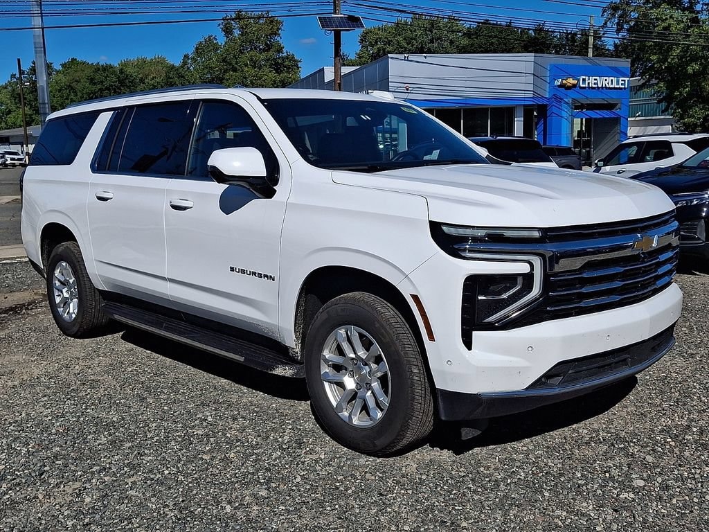 Used 2026 Chevrolet Suburban LT SUV