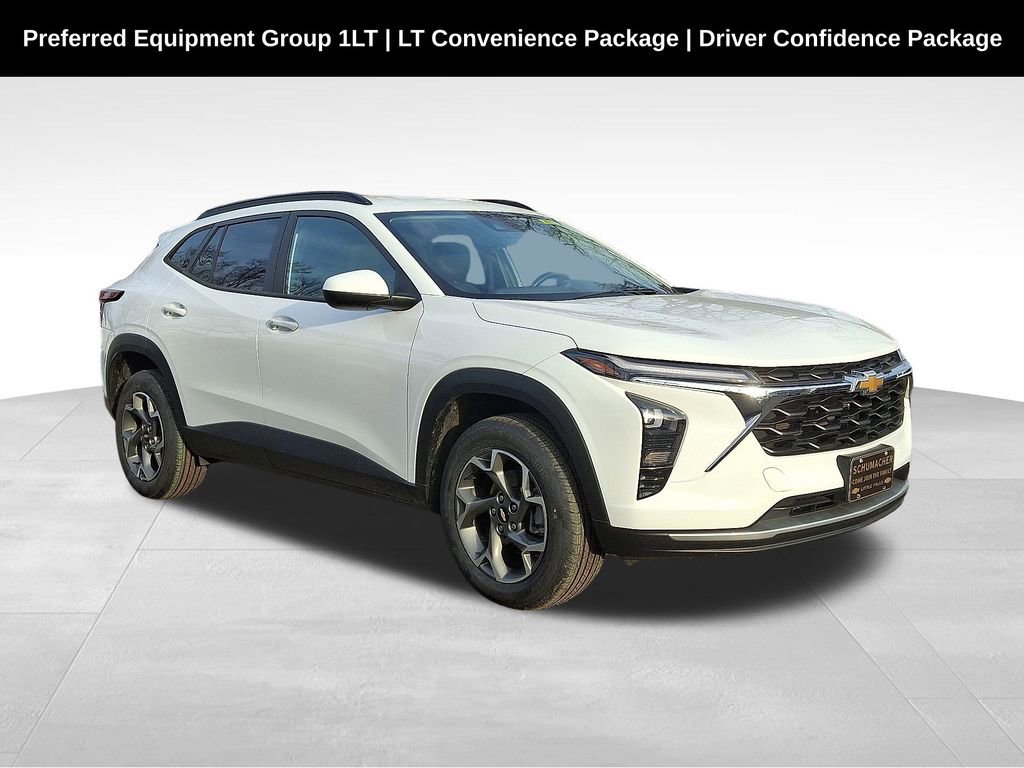 2024 Chevrolet Trax LT's photo