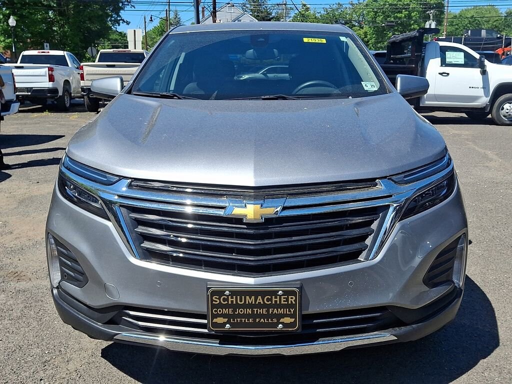 Used 2024 Chevrolet Equinox LT SUV