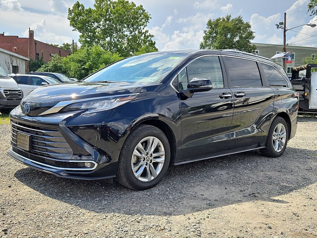 Used 2024 Toyota Sienna Limited Van Passenger Van