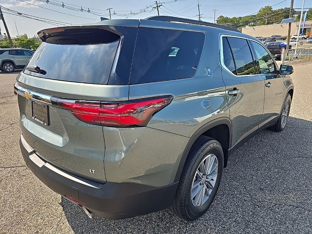 2023 Chevrolet Traverse Leather photo 3