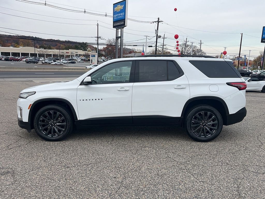 2023 Chevrolet Traverse RS photo 4