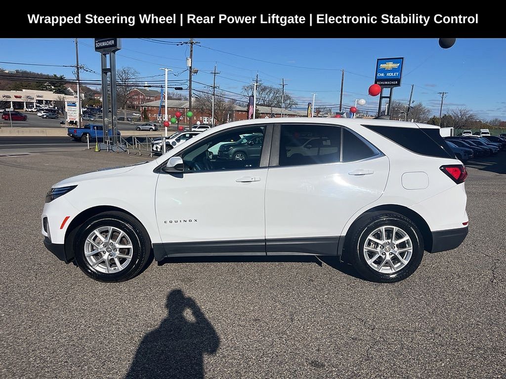 2023 Chevrolet Equinox LT photo 4