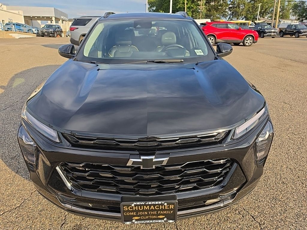 2025 Chevrolet Trax Activ - Photo 8