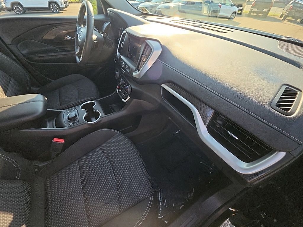 2023 GMC Terrain SLE - Photo 28