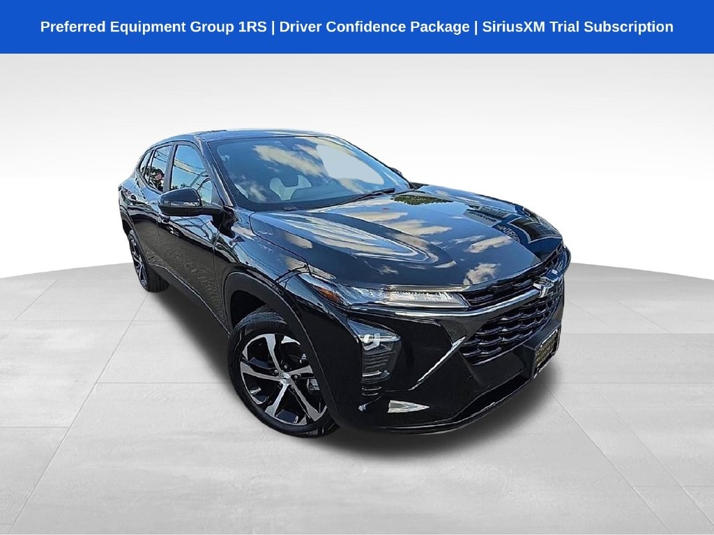 Used 2025 Chevrolet Trax RS with VIN KL77LGEP8SC098603 for sale in Clifton, NJ