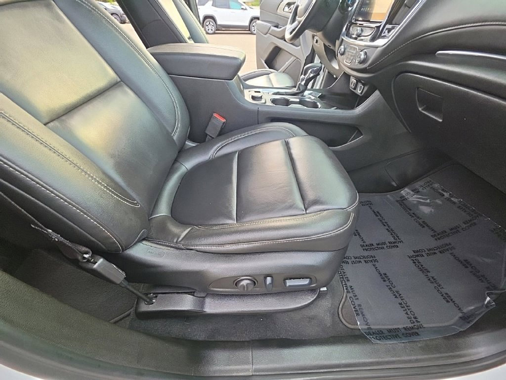 2023 Chevrolet Traverse 3LT - Photo 30