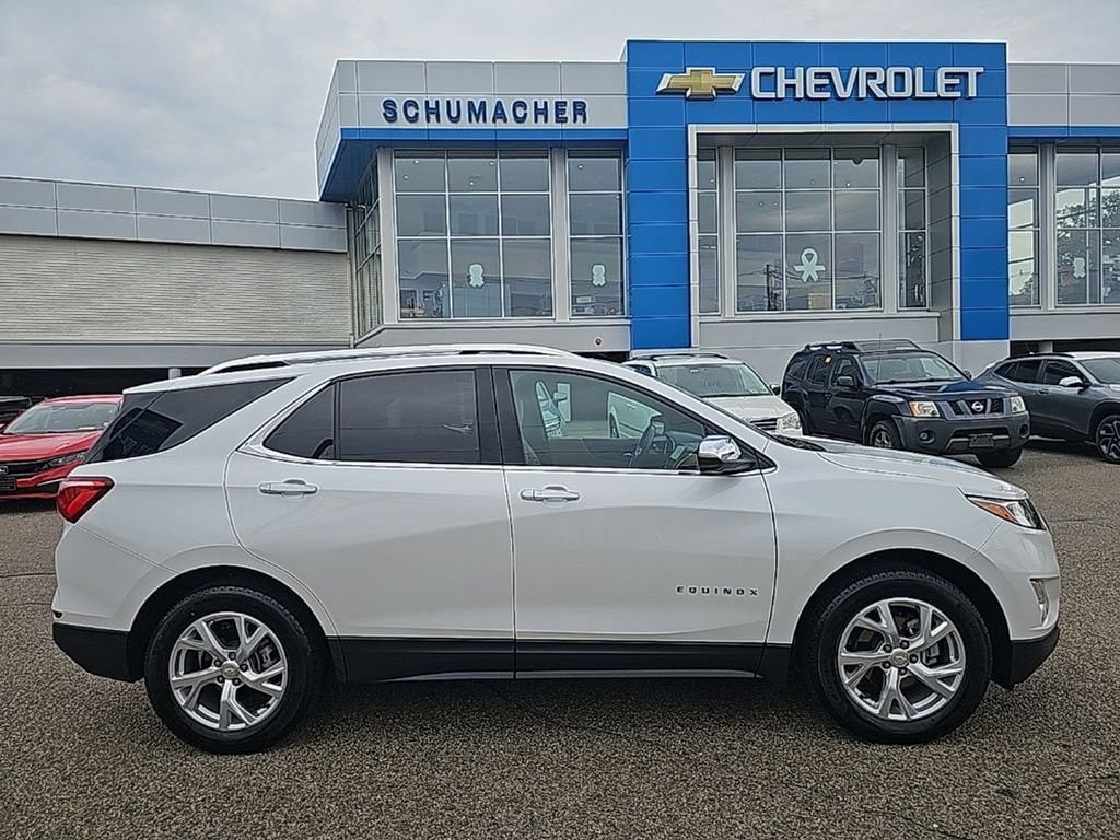 Used 2021 Chevrolet Equinox Premier with VIN 3GNAXXEV4MS147778 for sale in Clifton, NJ