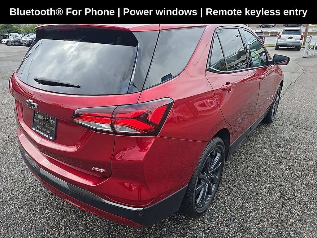 2022 Chevrolet Equinox RS photo 3