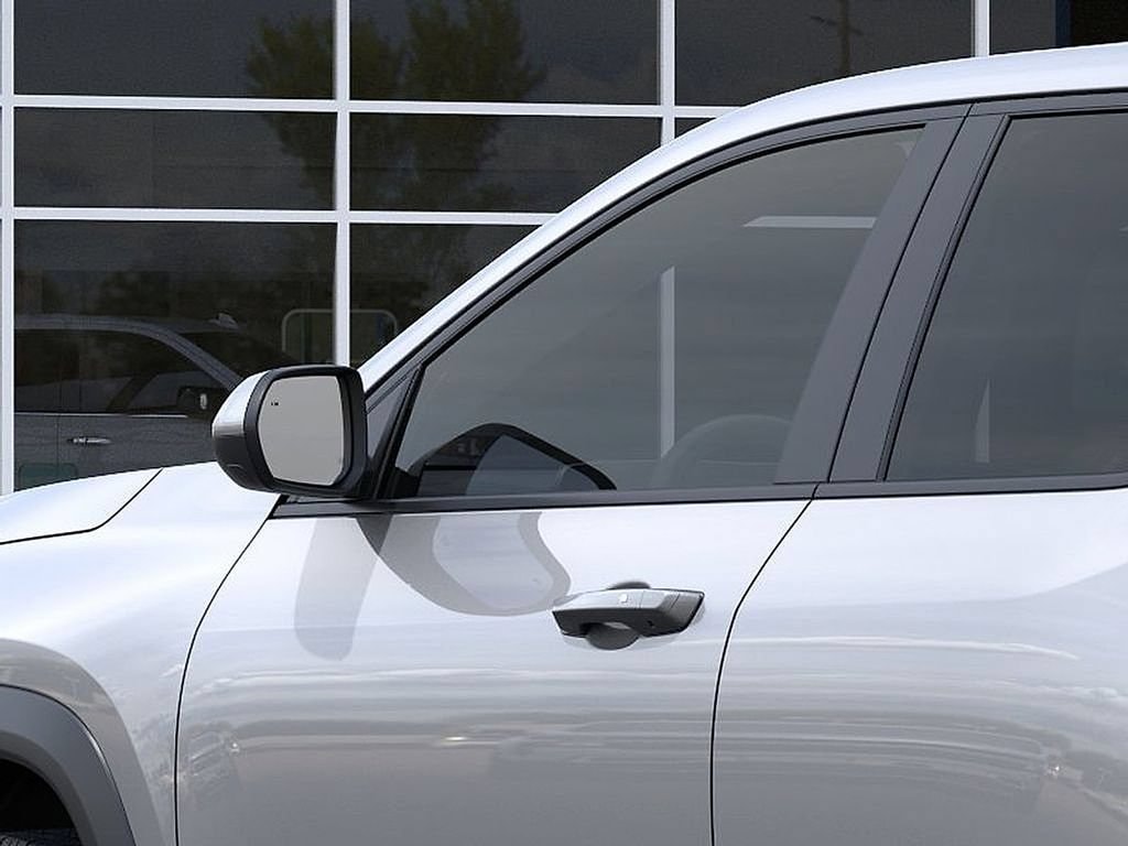 2027 Chevrolet Equinox LT - Photo 12