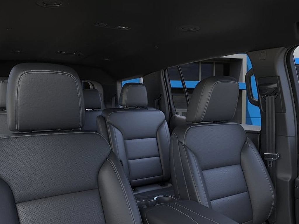 2026 Chevrolet Traverse LT - Photo 24