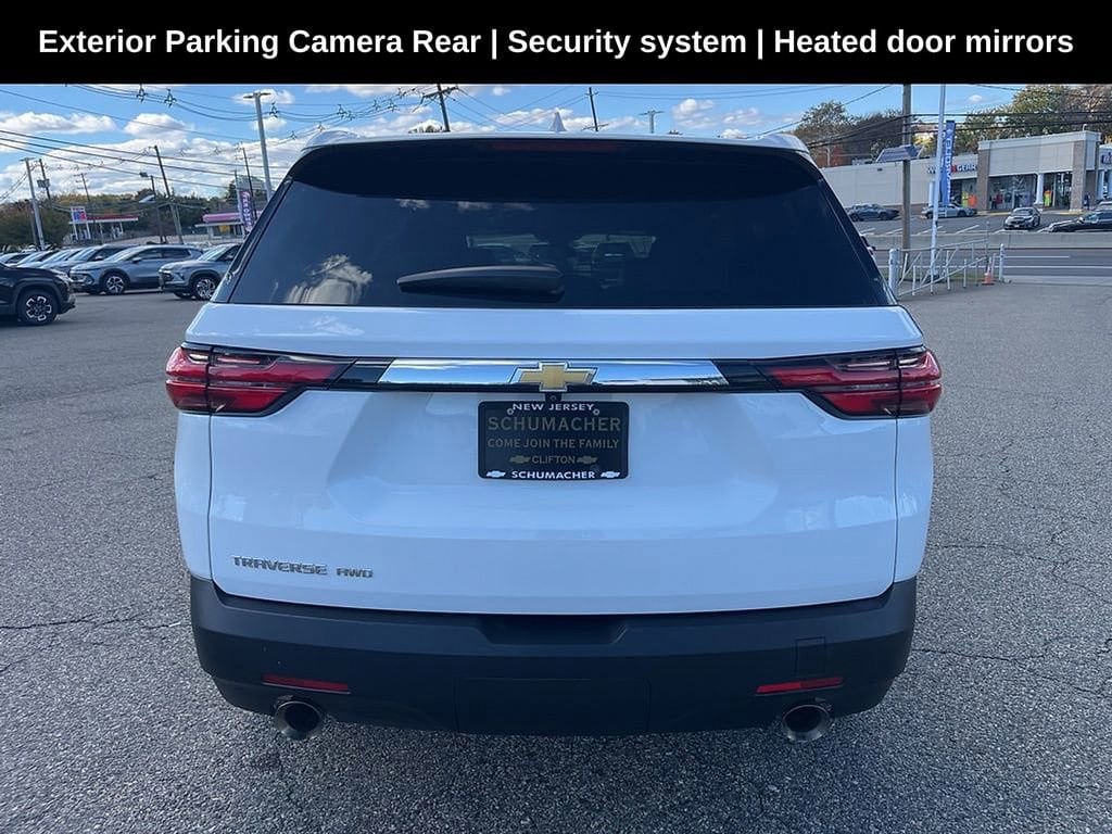 Used 2023 Chevrolet Traverse LS SUV