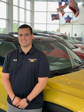 Staff member Yasiel Gonzalez from 25e43a5f64dd