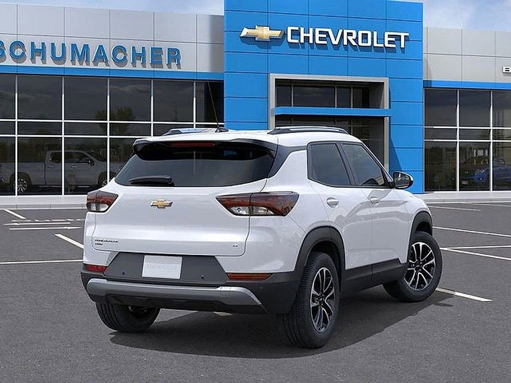 2026 Chevrolet Trailblazer LT photo 3
