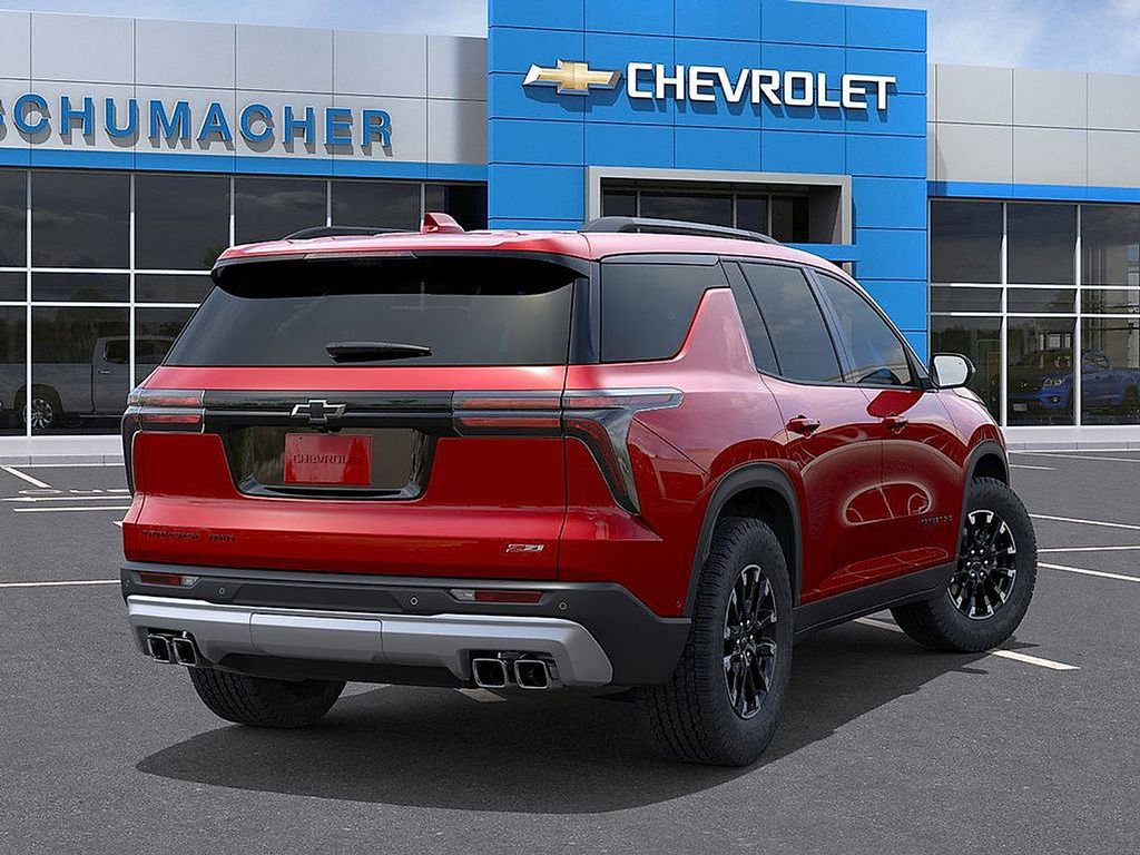 2026 Chevrolet Traverse Z71 photo 3