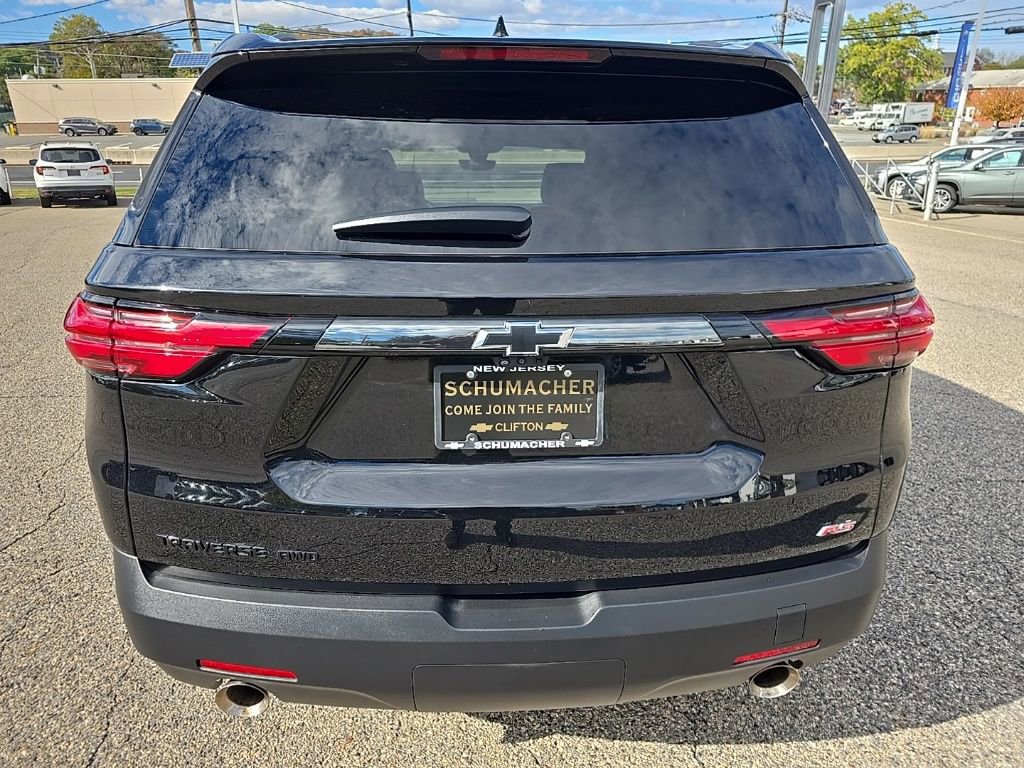 2023 Chevrolet Traverse RS photo 4