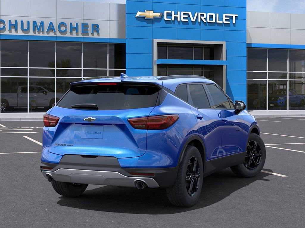 2025 Chevrolet Blazer 2LT photo 3