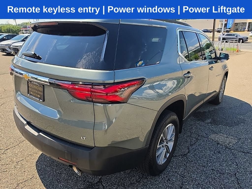 Used 2022 Chevrolet Traverse LT Cloth SUV