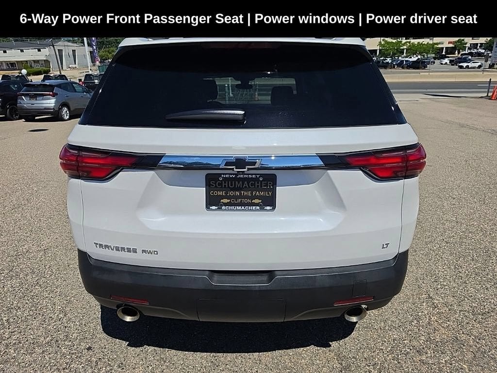Used 2023 Chevrolet Traverse LT Leather SUV