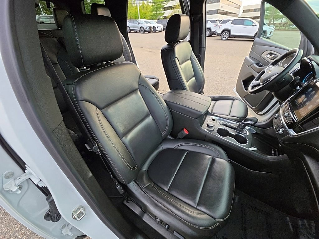 2023 Chevrolet Traverse 3LT - Photo 29