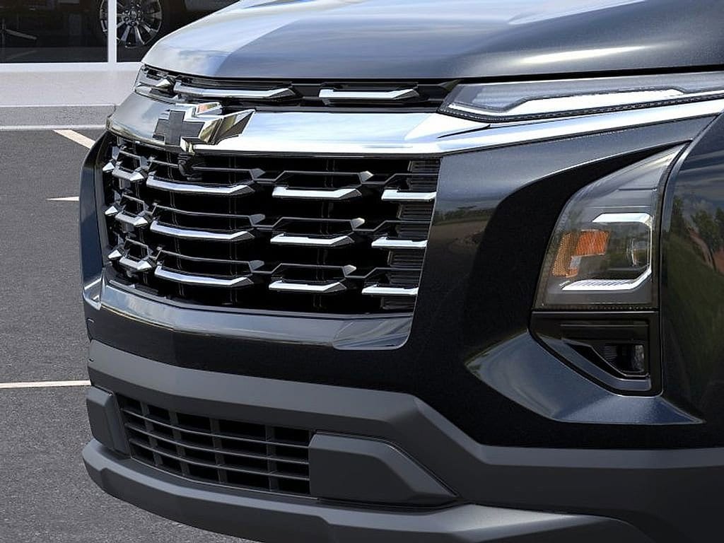 2026 Chevrolet Equinox LT - Photo 13