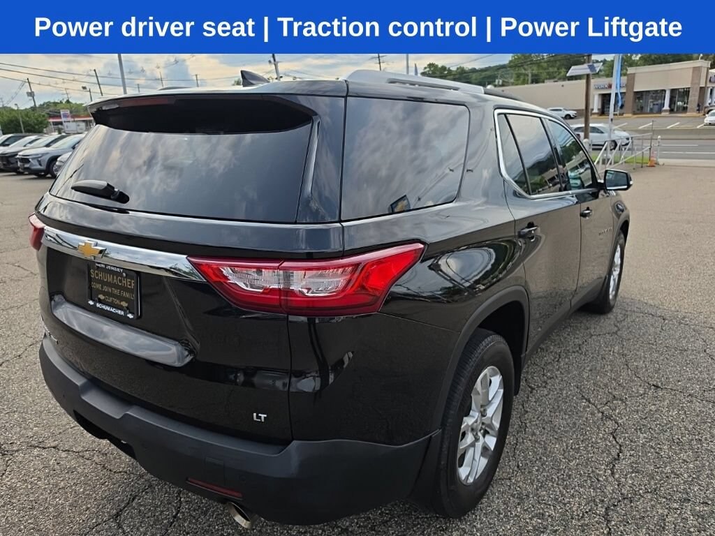 Used 2018 Chevrolet Traverse LT Cloth SUV
