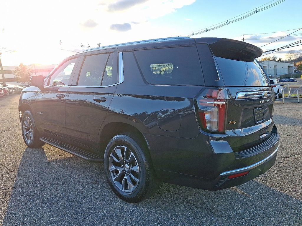 2023 Chevrolet Tahoe LS photo 4