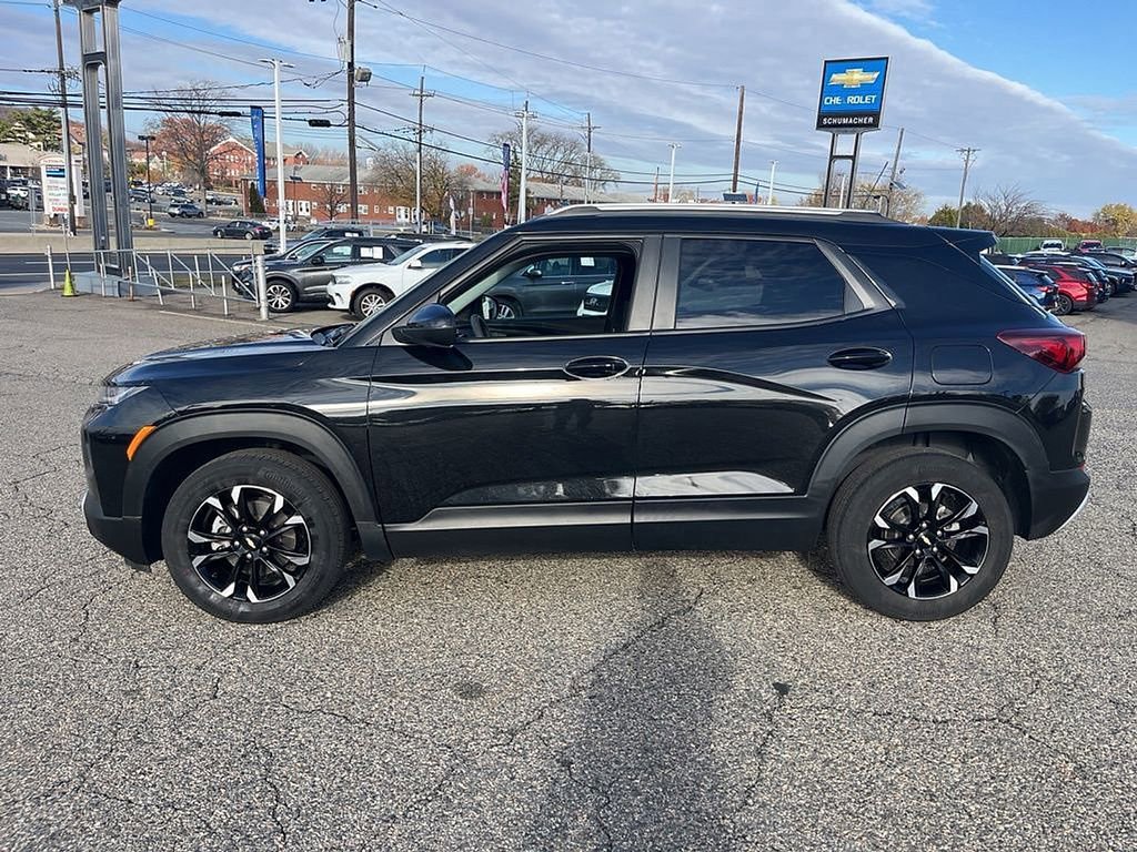 2023 Chevrolet Trailblazer LT photo 4