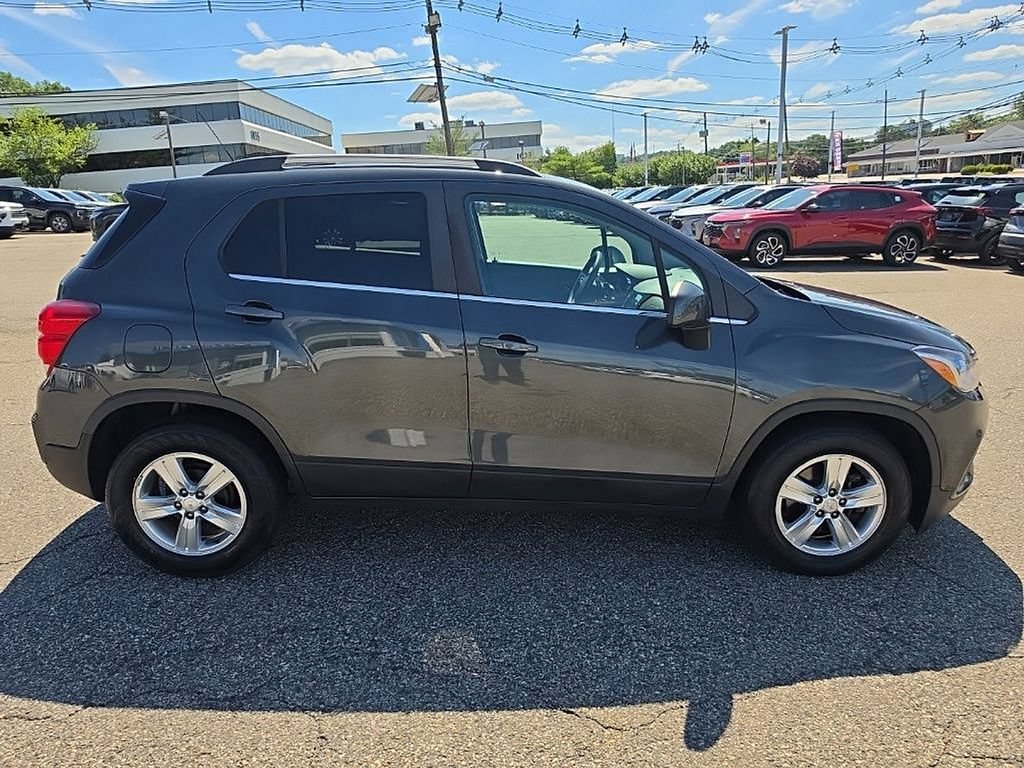 Used 2019 Chevrolet Trax LT with VIN 3GNCJLSB5KL218393 for sale in Clifton, NJ