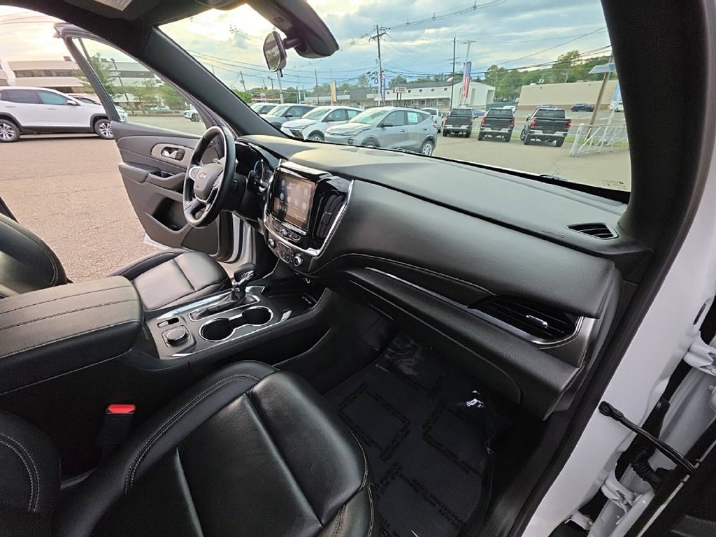 2023 Chevrolet Traverse 3LT - Photo 31