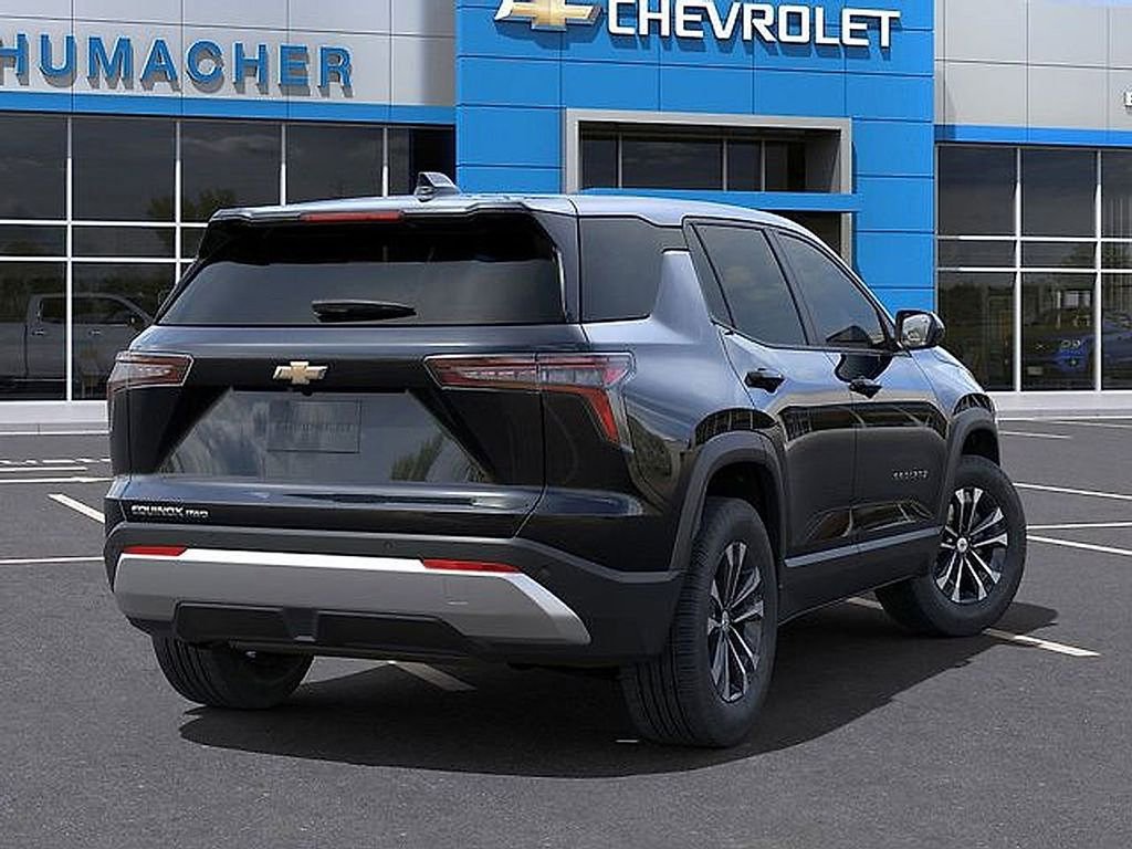 2026 Chevrolet Equinox LT photo 3